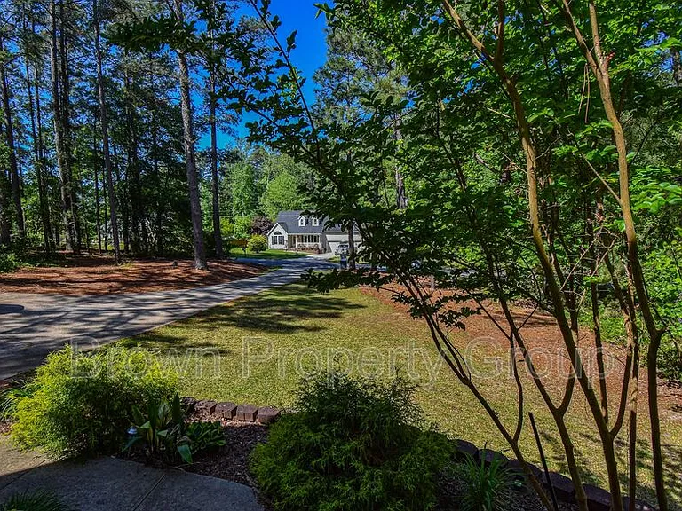 66 Forest Pond — Photo 6
