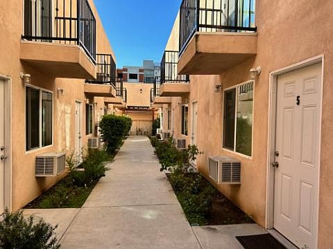 Complex Courtyard