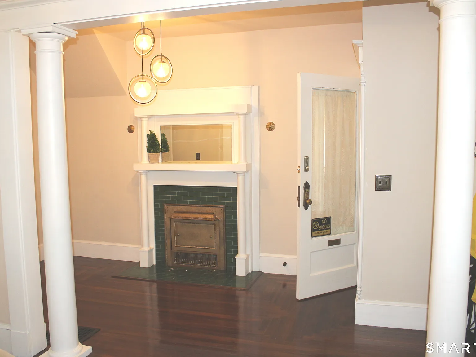 2 bed, 1.0 bath, 1250 sqft, $2,500 — Photo 3