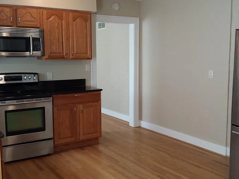 430 N Washington Ave #C — Photo 6