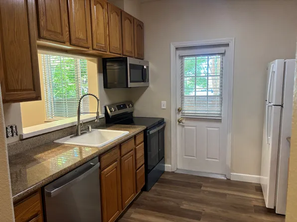 748 Stubbs Rd #748, Pleasant Hill, CA 94523