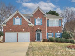 5361 Cambridge Bay Dr, Charlotte, NC 28269