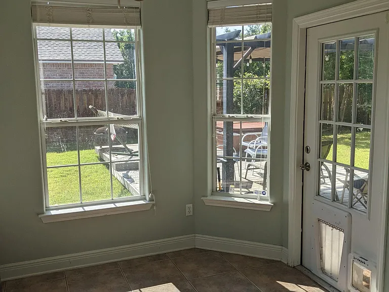Breakfast nook