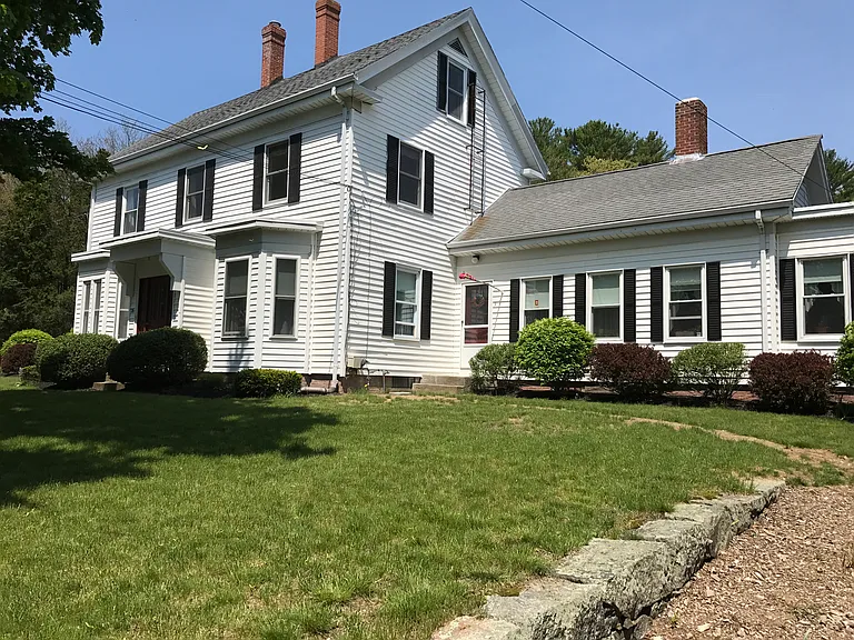 26 Pleasant St #2 — Photo 6