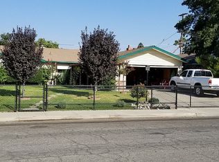 460 Salisbury St, Porterville, CA 93257