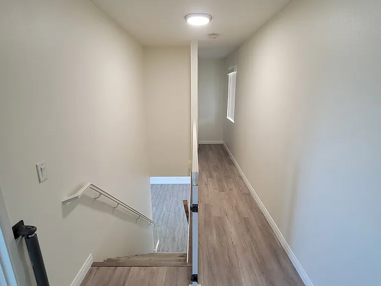 12418 Beverly Blvd — Photo 14
