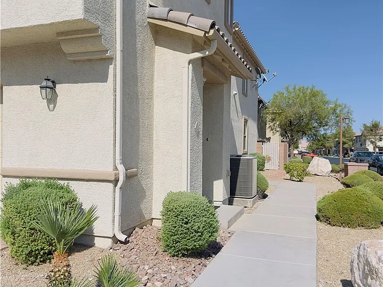6255 W Arby Ave #187 — Photo 28