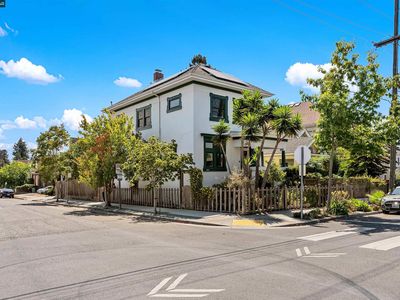 2840 11th Ave, Oakland, CA, 94610