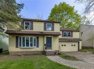 4893 Fairlawn Rd, Lyndhurst, OH 44124