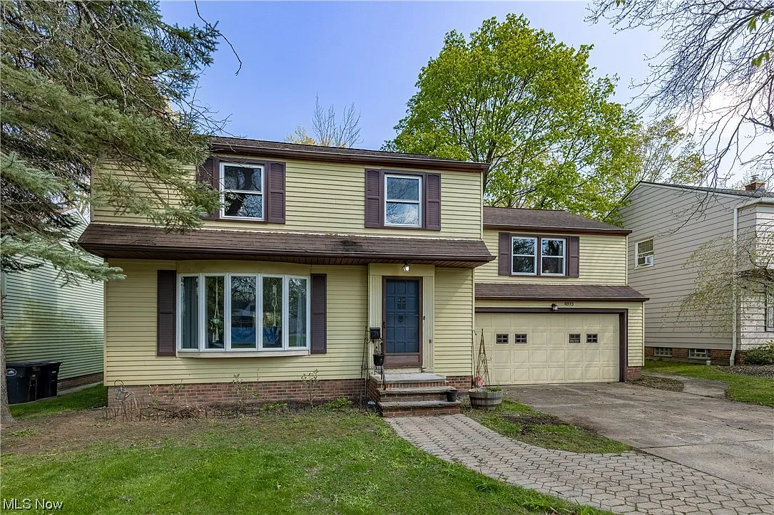 4893 Fairlawn Rd photo 1