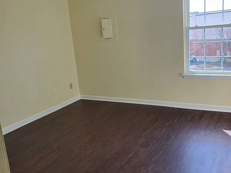 1893 Chantilly Ct — Photo 27