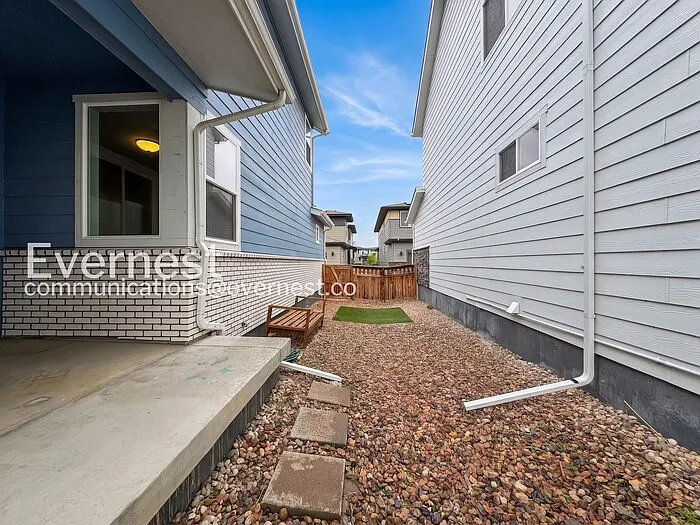 21343 E 59th Pl — Photo 36