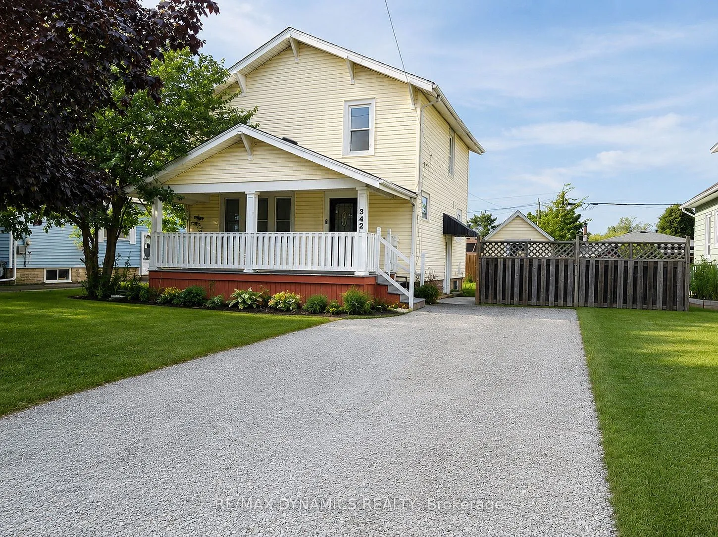 4 bed, $2,650 — Photo 1