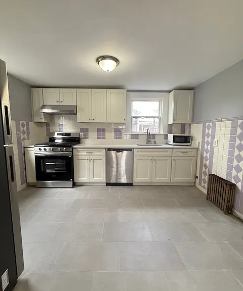 5 Alcott St #2 — Photo 3