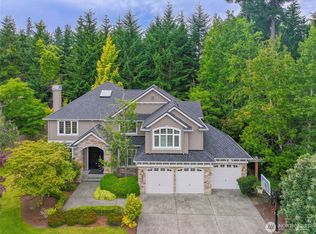 24112 E Greystone Ln, Woodway, WA 98020
