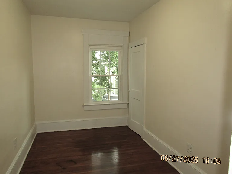 125 Balsam St — Photo 6