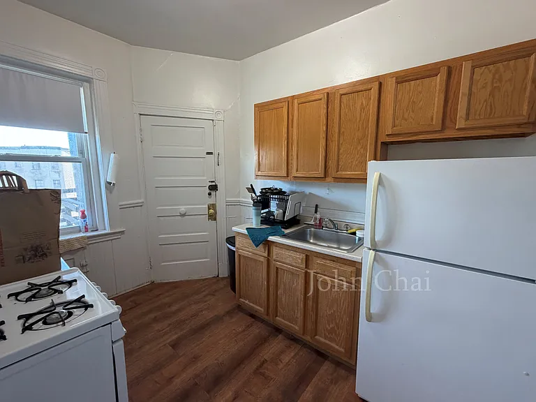 126 Englewood Ave #3 — Photo 28