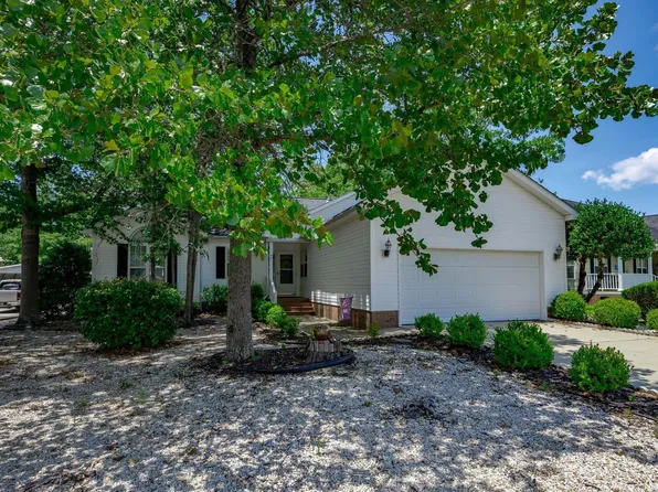 144 Maguire Dr, Lexington, SC 29073
