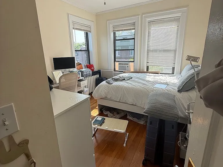 25 Park Vale Ave #11 — Photo 11