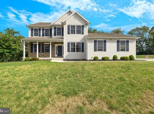 228 Lucas Dr, Littlestown, PA 17340