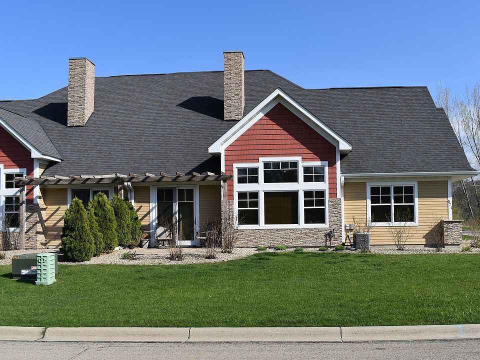 1st image of 571 Riverwood Dr SW