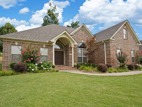 2nd image of 3612 Robinwood Cir