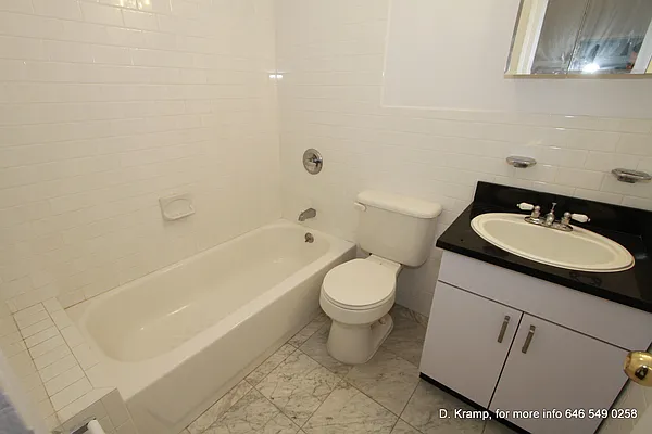 Rented by City Connections Realty | media 9