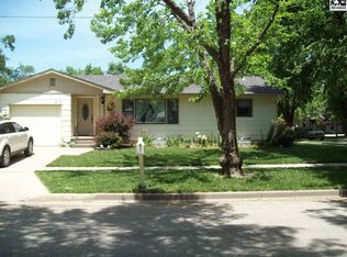 212 E A St, Hillsboro, KS 67063