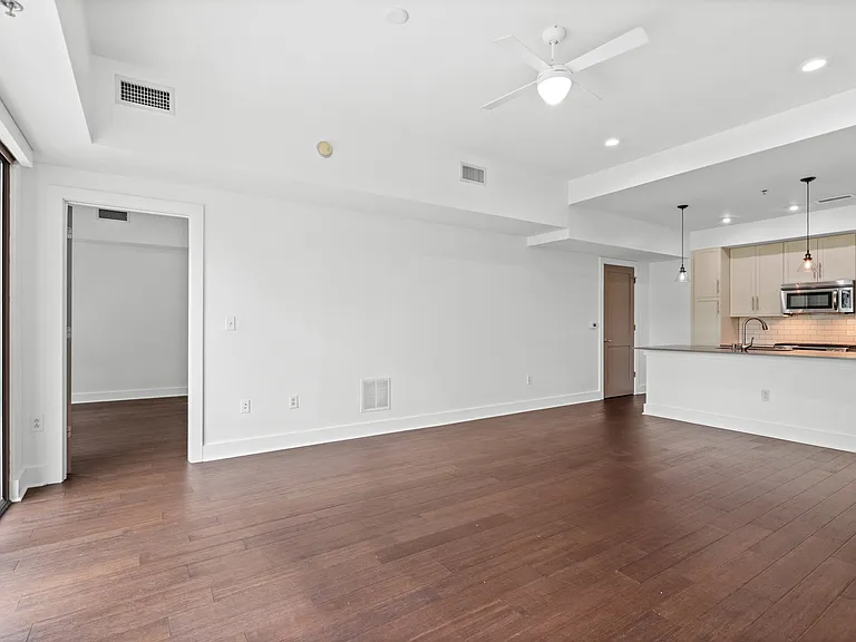 1100 Howell Mill Rd NW #212 — Photo 19