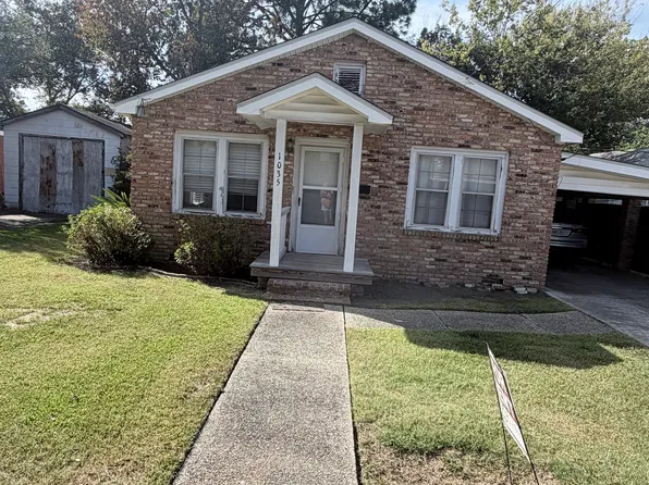 1035 6th St, Port Allen, LA 70767