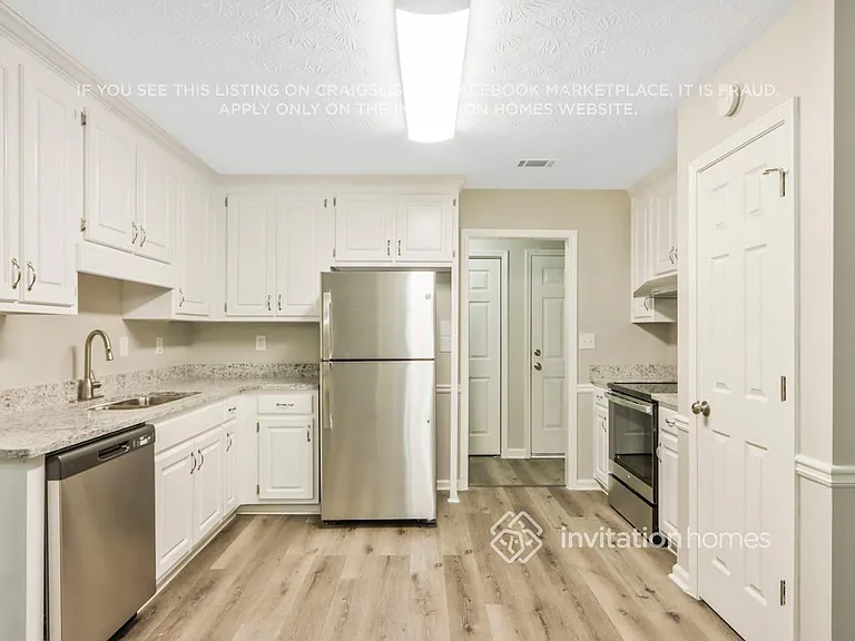 415 Cambridge Way — Photo 9