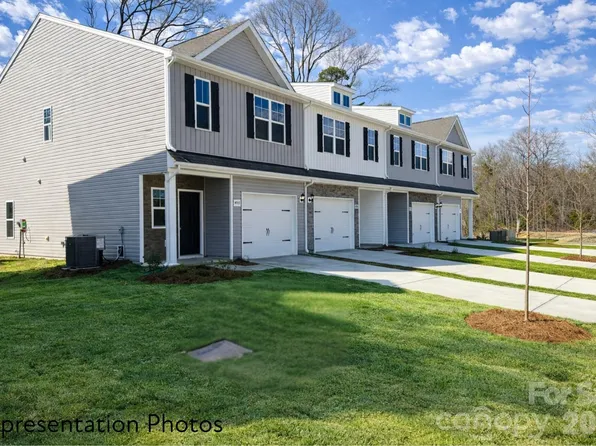 5933 Wallace Ave, Charlotte, NC 28227