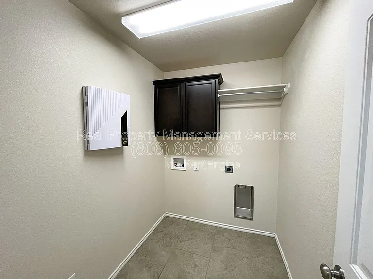 7418 102nd St — Photo 12