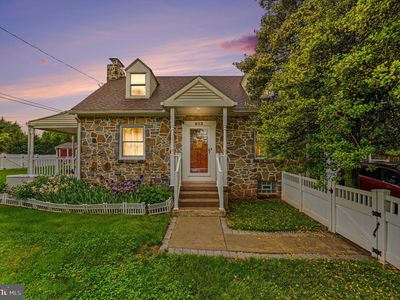 683 Ridge Rd, Spring City, PA, 19475
