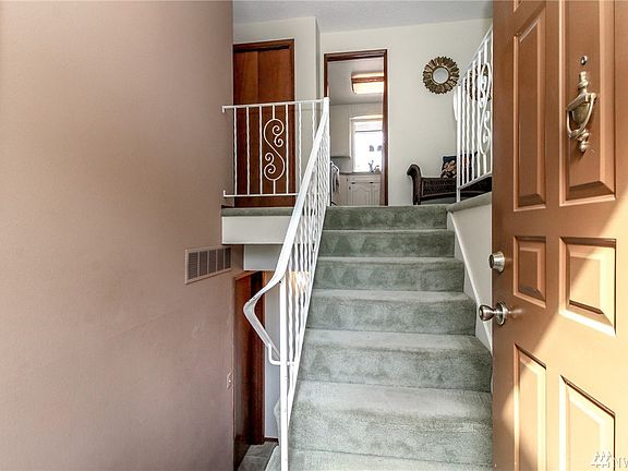 5th image of 6118 97th Avenue Ct W