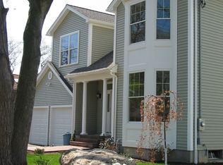 345 Highland Ave, Stratford, CT 06614