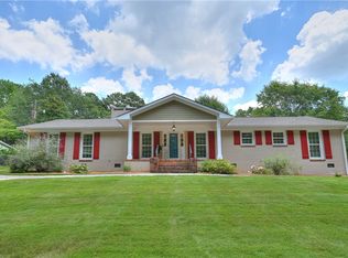 606 Scottwoods Dr, Auburn, AL 36830