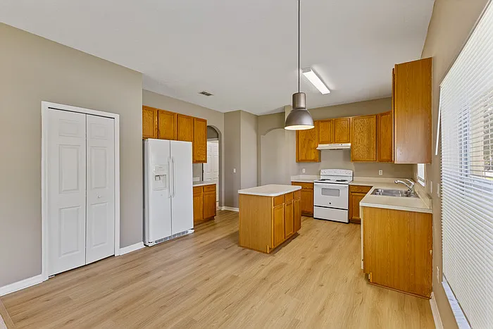 1209 Willow Branch Dr — Photo 9