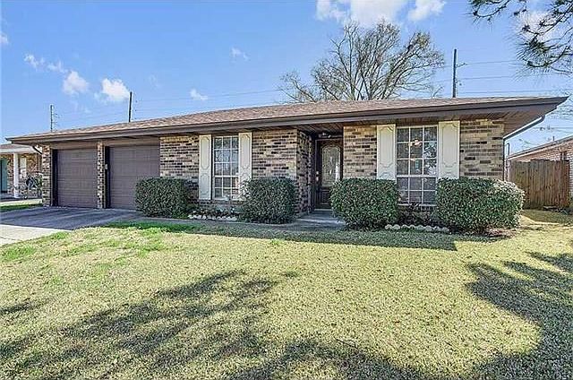 1st image of 3105 Mary Dr