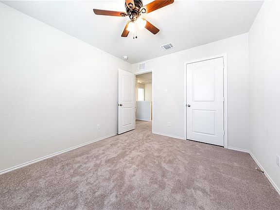 5th image of 2601 Chandler Creek Blvd Unit 15