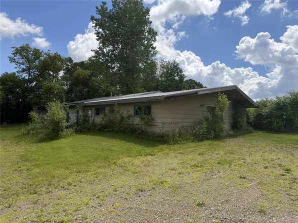 102 Clinton Street, Almena, WI 54805