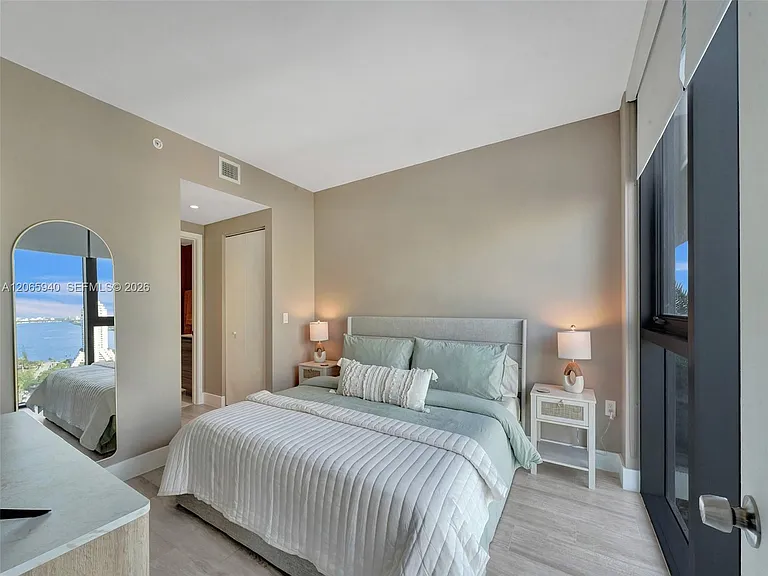 121 NE 34th St #2106A — Photo 28