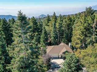 31423 Panorama Dr, Running Springs, CA 92382