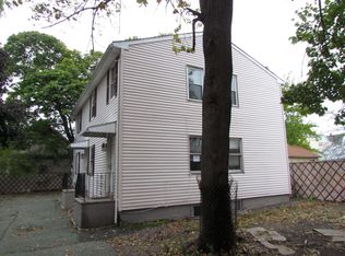 32 R Oliver St, Everett, MA 02149