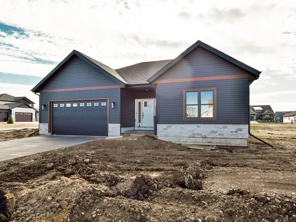 2575 Notre Dame Dr, Madison, WI 53711