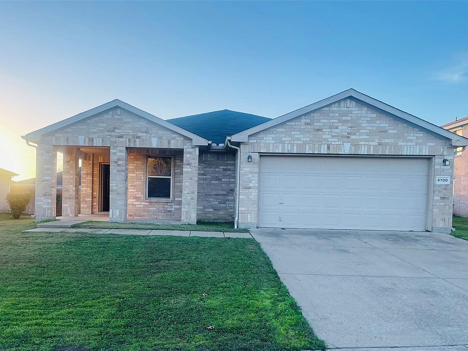 Welcome home to 3 bedrooms and 2 bathrooms.
