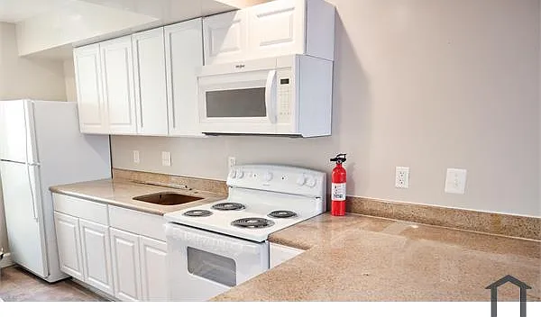2305 Green St SE #101 — Photo 6