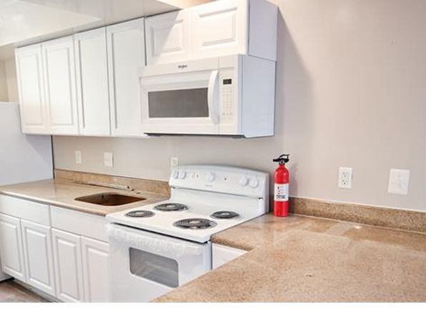 2301 Green St SE APT 301