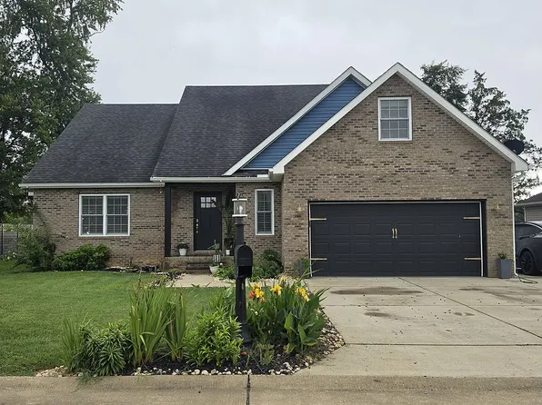 66 Fieldstone Dr, Fraziers Bottom, WV 25082