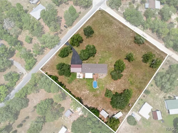 8663 N Zaval Ave, Dunnellon, FL 34433